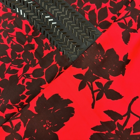 NWT MICHAEL KORS Red & Black Floral Shift Dress - Picture 5 of 11